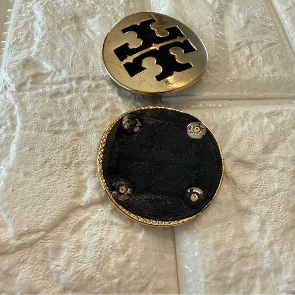 Tory Burch Replacement Gold Toned Metal Logo Medallions From Black Flats - Picture 6 of 8